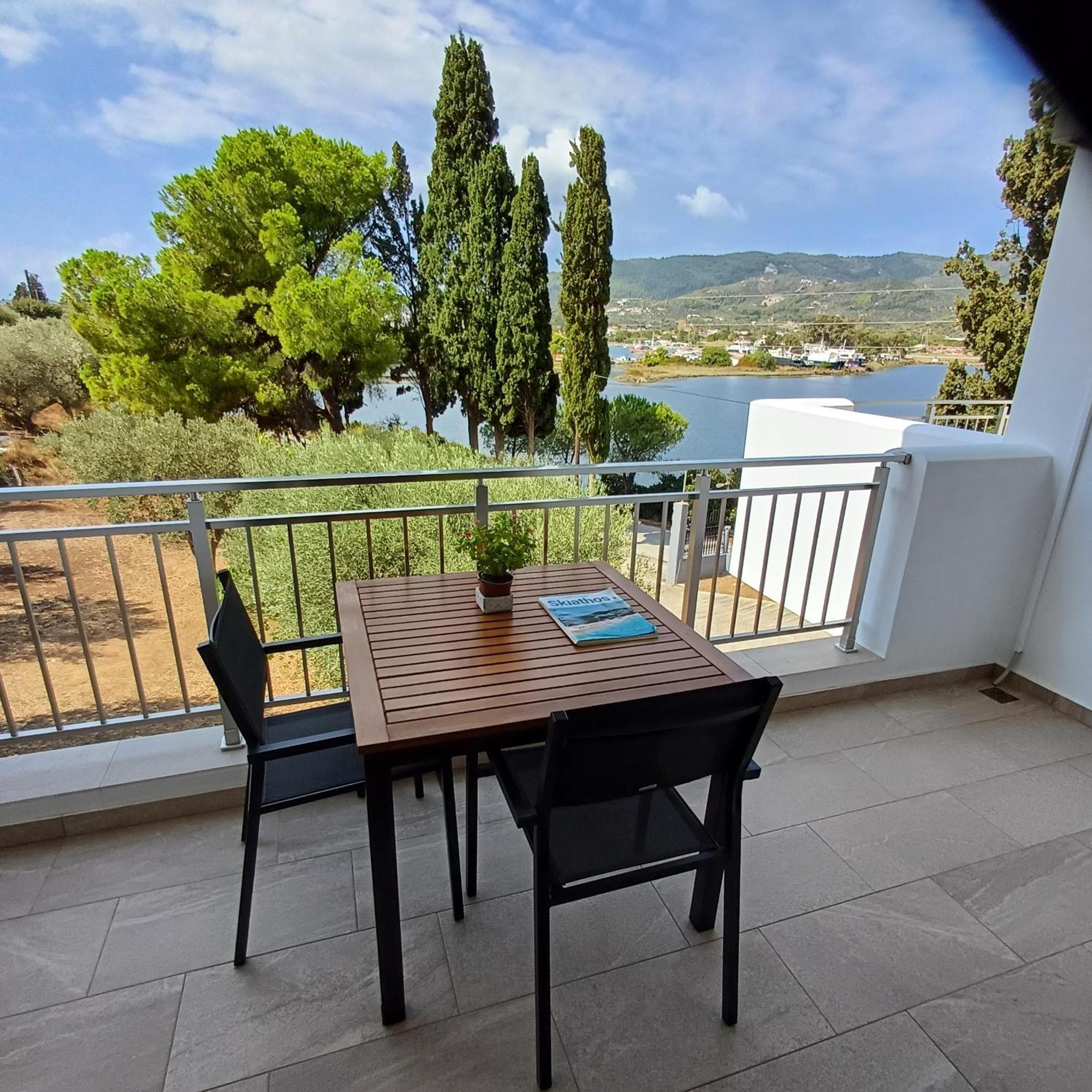 Skiathos Lagoterra Apartments Esterno foto